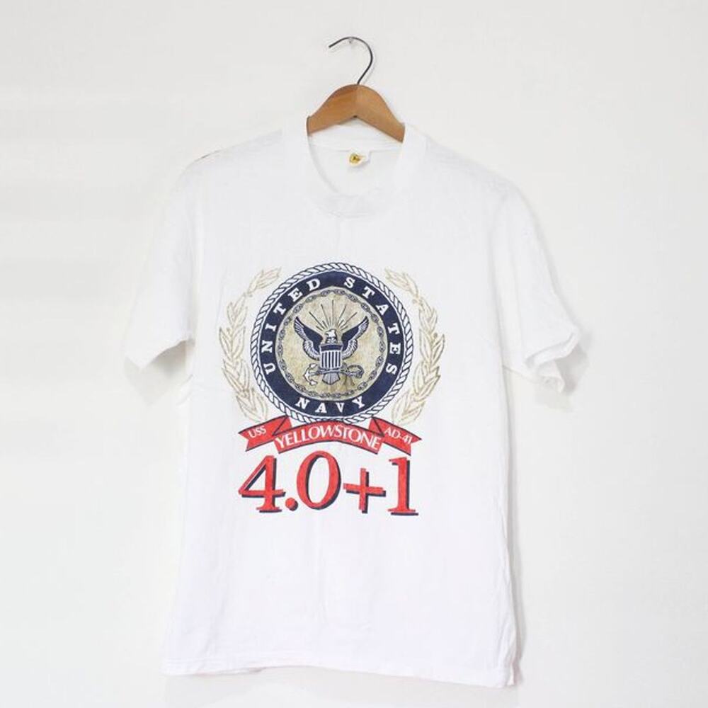 Vintage US United States Navy USS Yellowstone AD 41 T Shirt Large